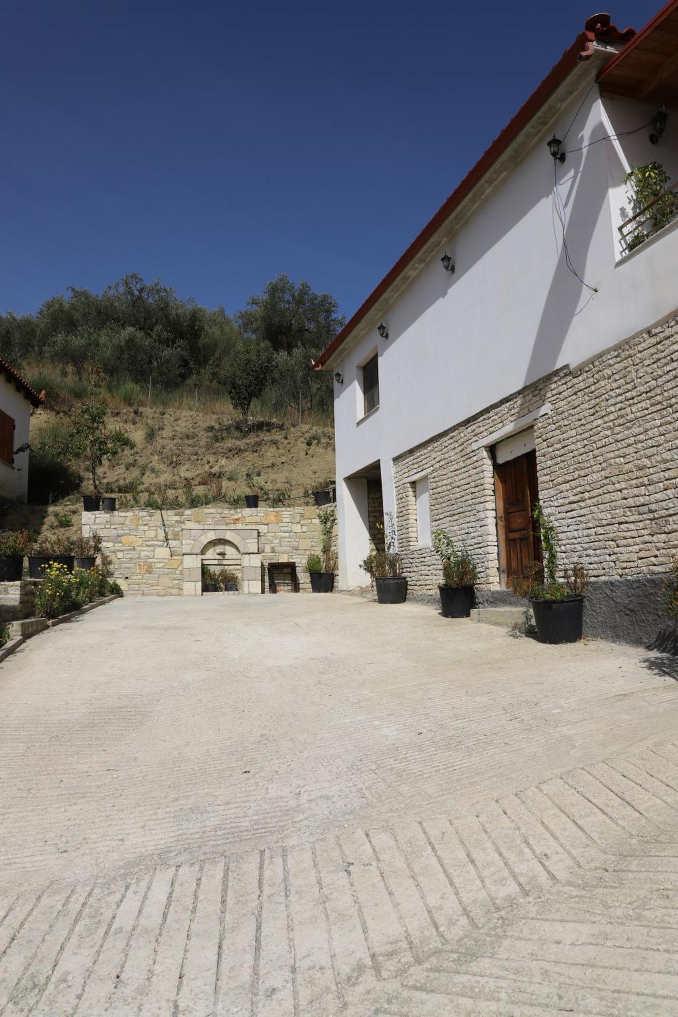 Villa Rexho Берат Экстерьер фото
